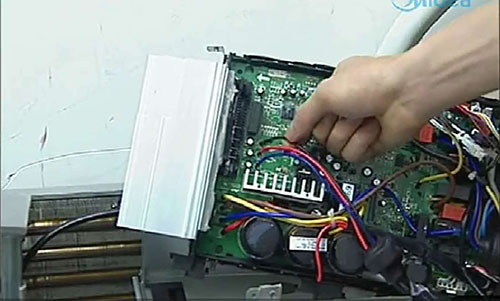 奇台美的空调电话是多少